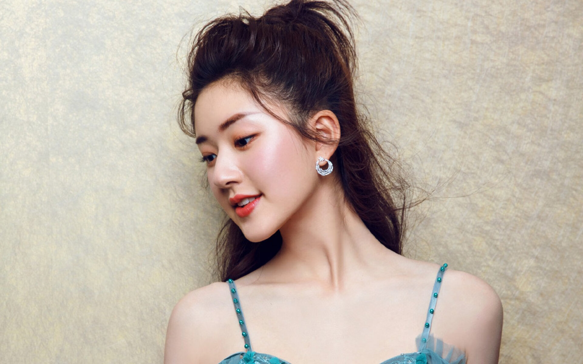 JIU YOU GAME-深圳佳兆业主场击败上海绿地申花，取得胜利，深圳佳兆业足球2021赛程